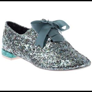 So Sparkly! Green Glitter Wing Tip Shoes!